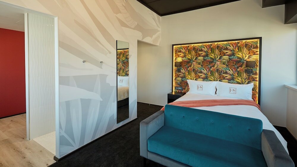 Фото Hotel Sky Cape Town