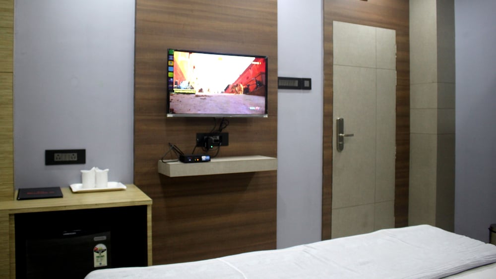 Фото Hotel Shreemoyee Inn