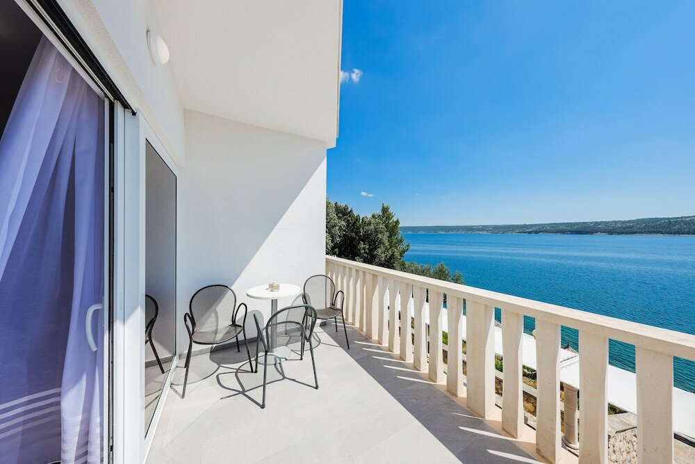 Фото Hotel Lucija