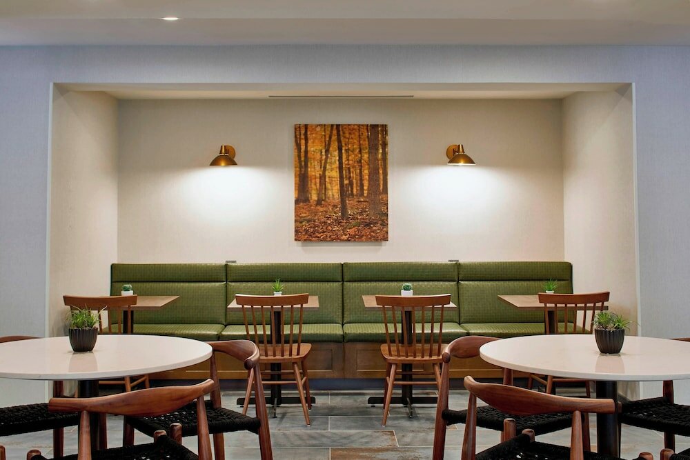 Фото Fairfield Inn & Suites by Marriott Albany Airport