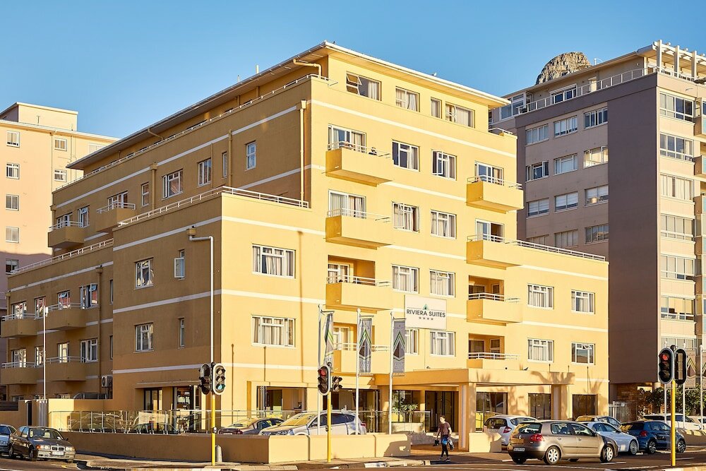 Фото First Group Riviera Suites