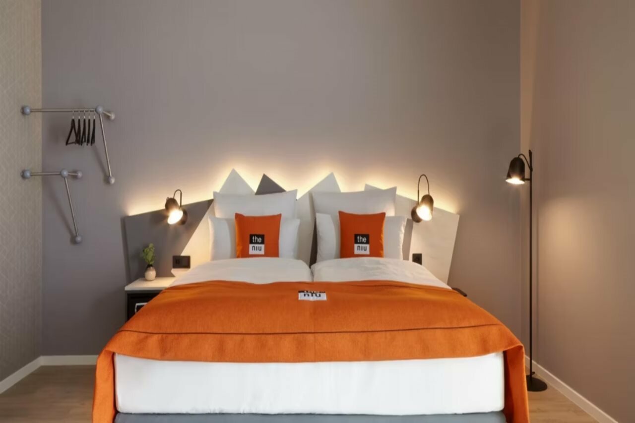 Фото The niu Hub