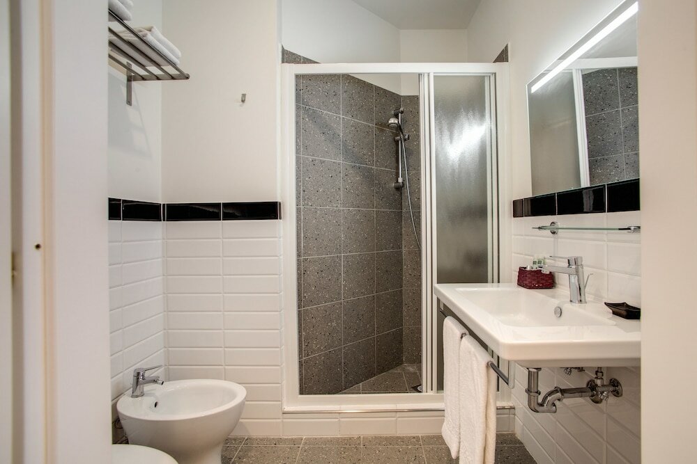 Фото Roma In Una Stanza Guest House