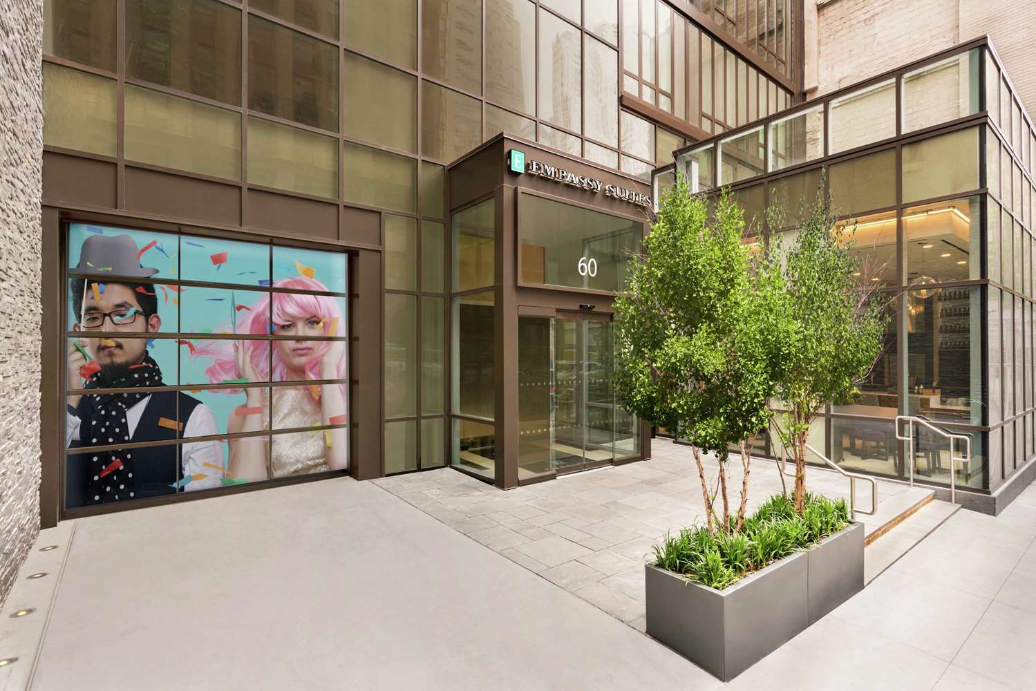 Фото Embassy Suites by Hilton New York Manhattan Times Square