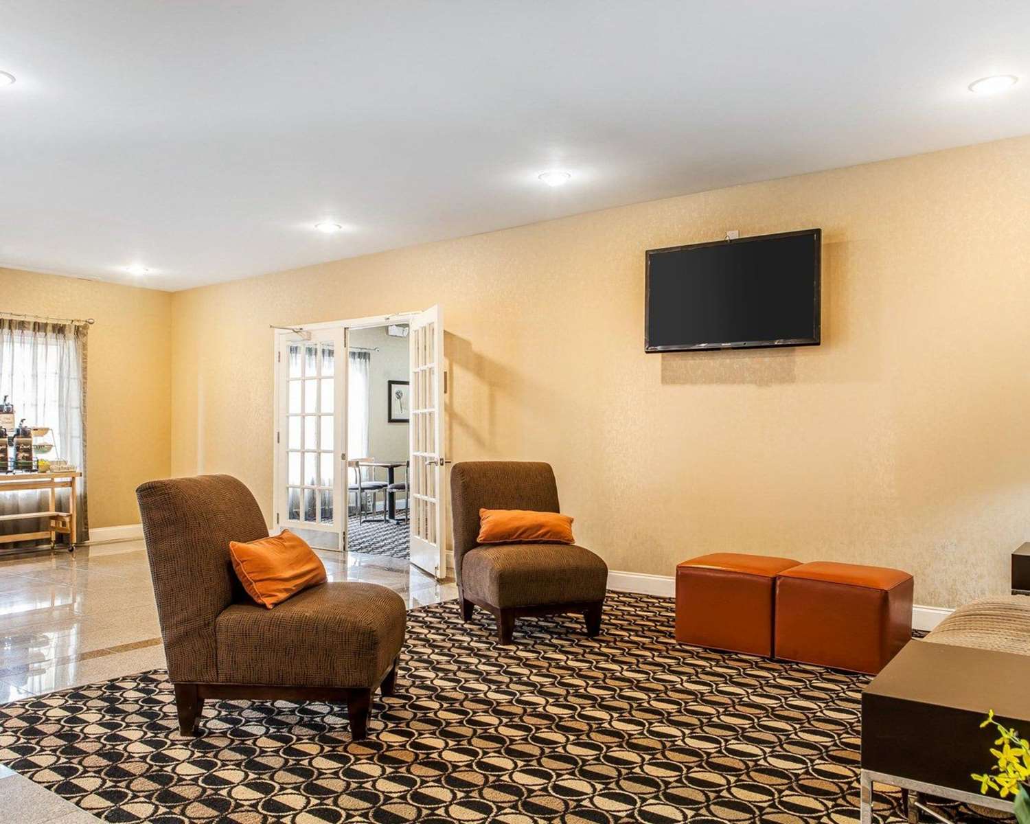 Фото Quality Inn & Suites