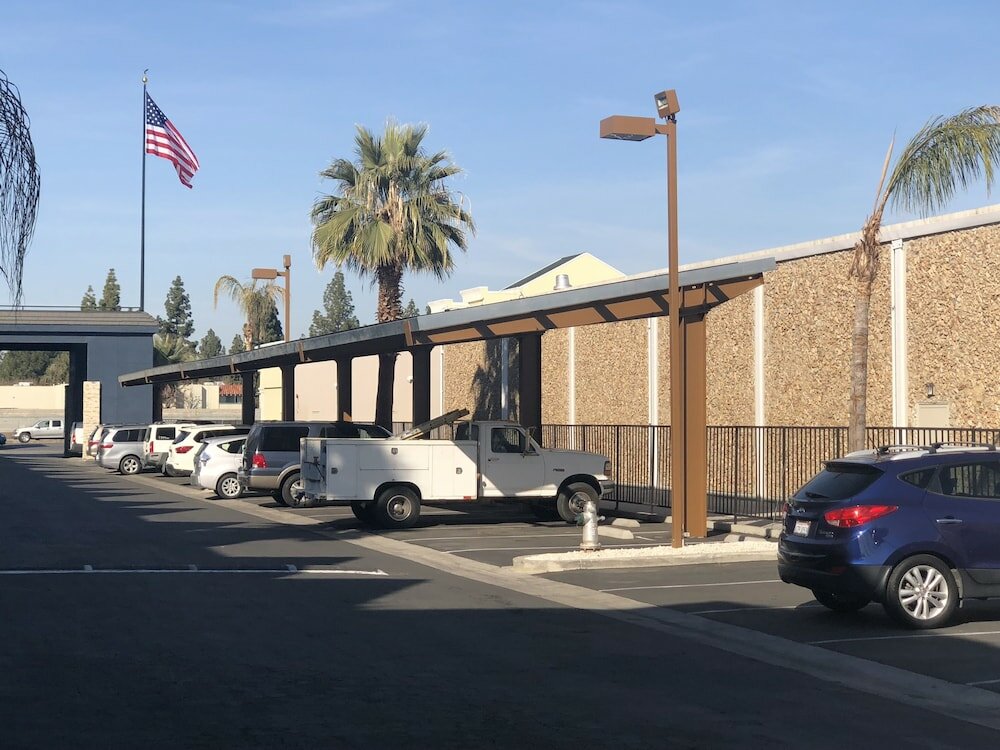 Фото Country Inn & Suites by Radisson, Bakersfield, Ca