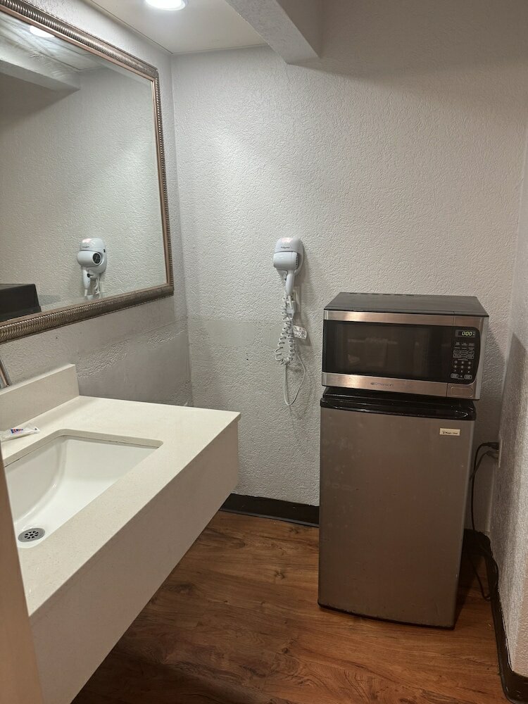 Фото Motel 6 Savannah Ga Gateway & I95