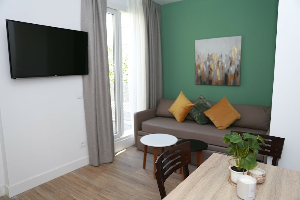 Фото New Point Madrid Opera