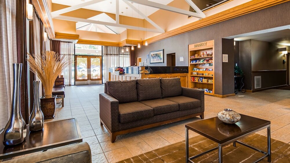 Фото Best Western Town & Country Inn