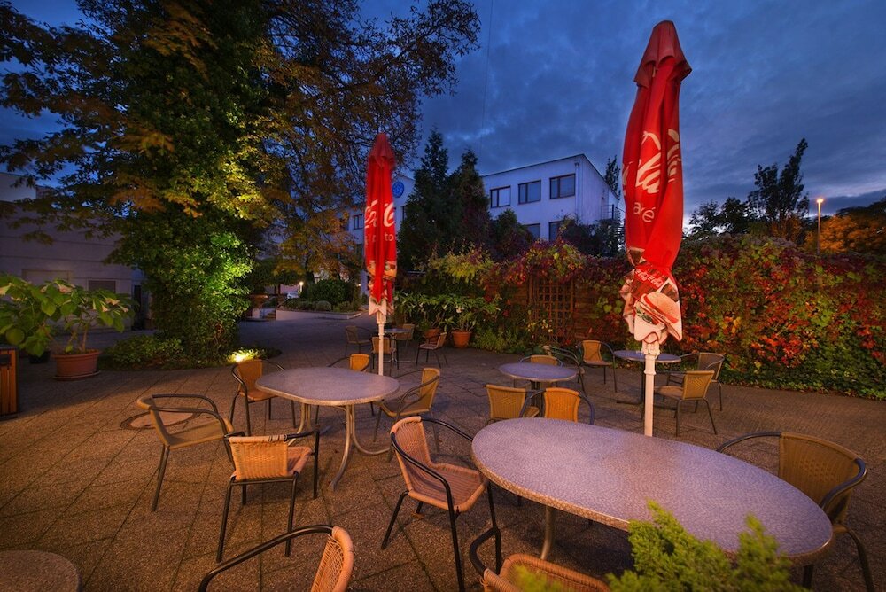 Фото отеля 3