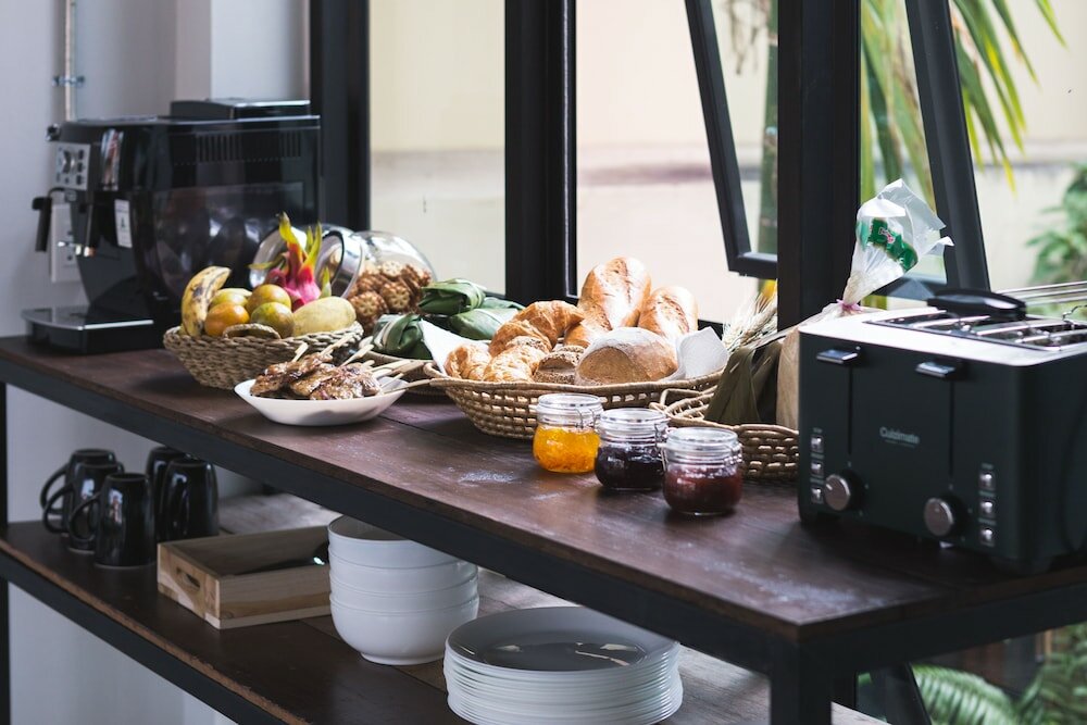 Фото 33 Poshtel - Adults Only