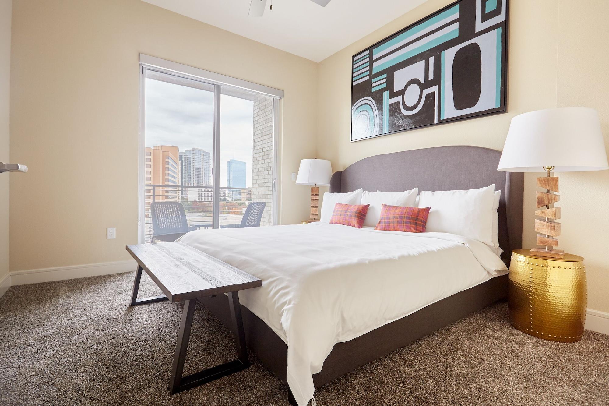 Фото Sonder at The Catherine