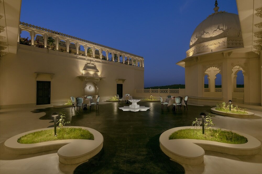 Фото Aurika, Udaipur - Luxury by Lemon Tree Hotels