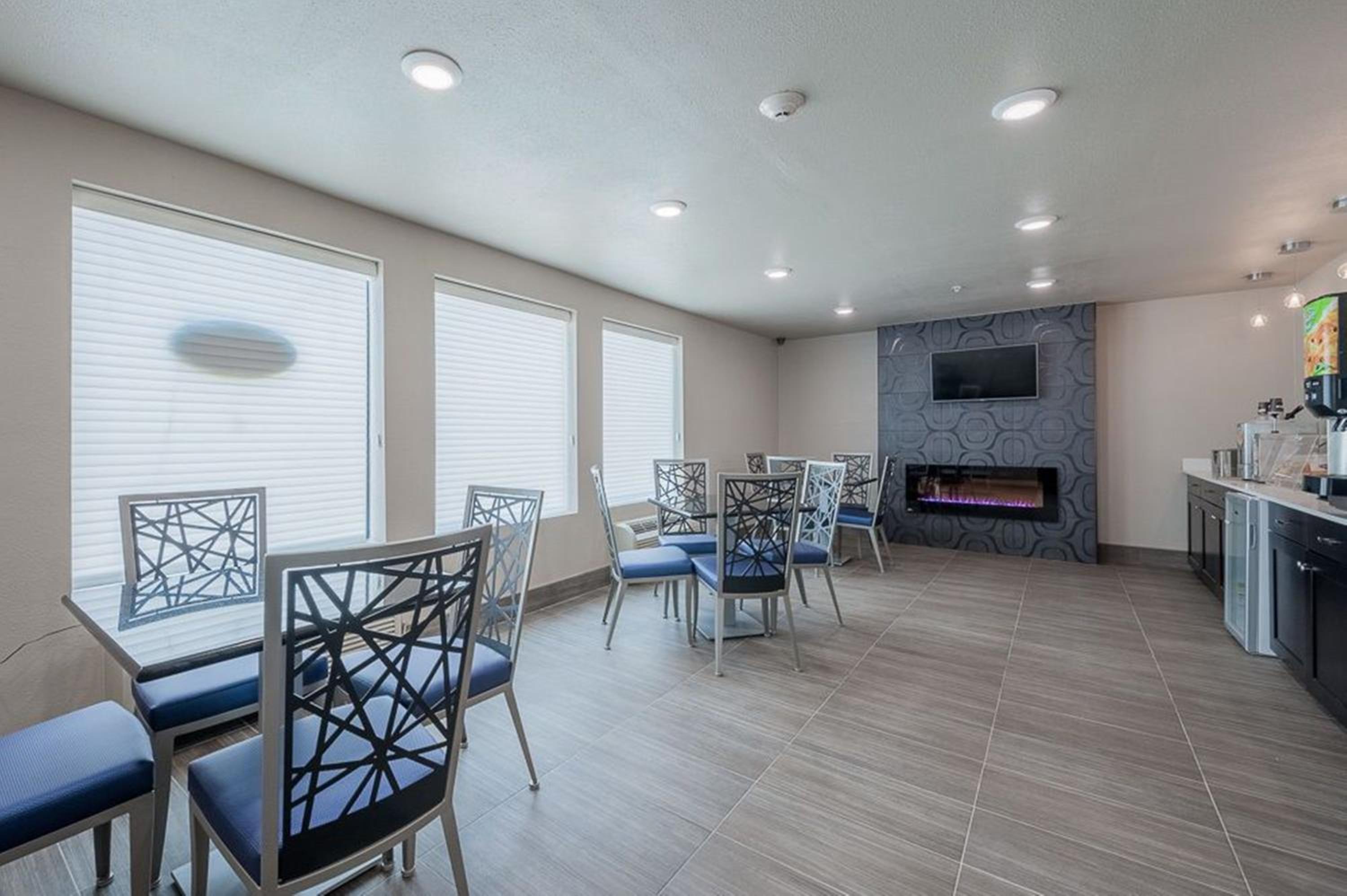 Фото Stratford House Inns - Edmond