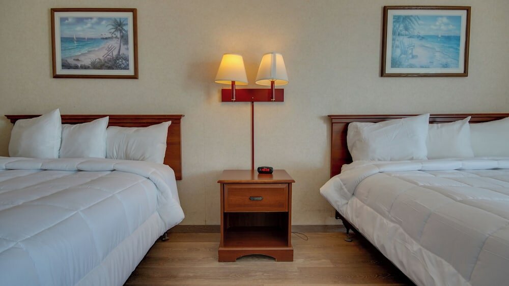 Фото Ocean 1 Hotel and Suites