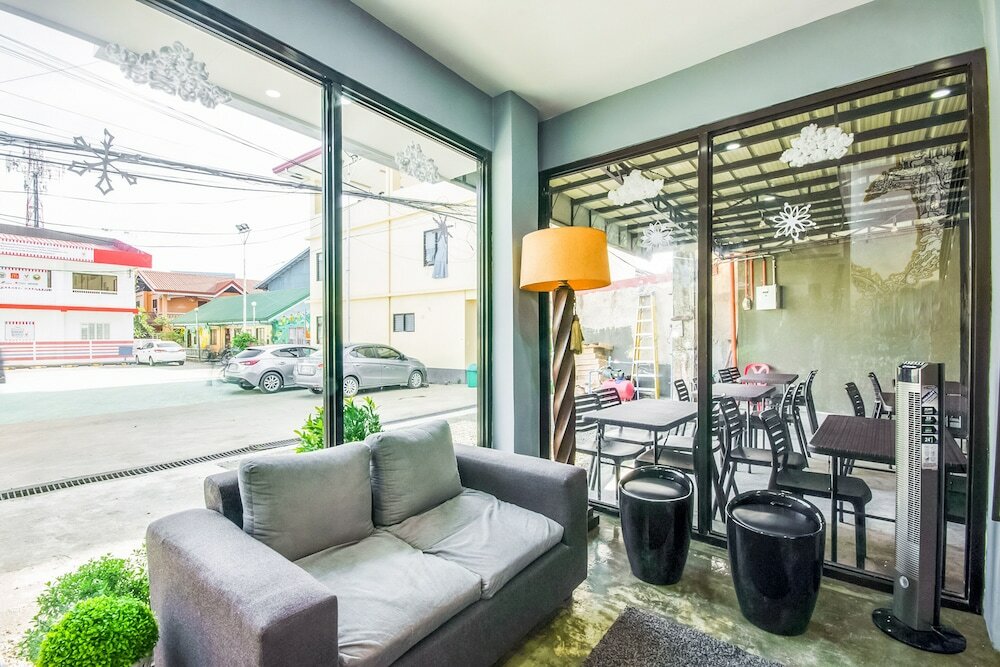 Фото Super Oyo 495 The Pocket Hotel