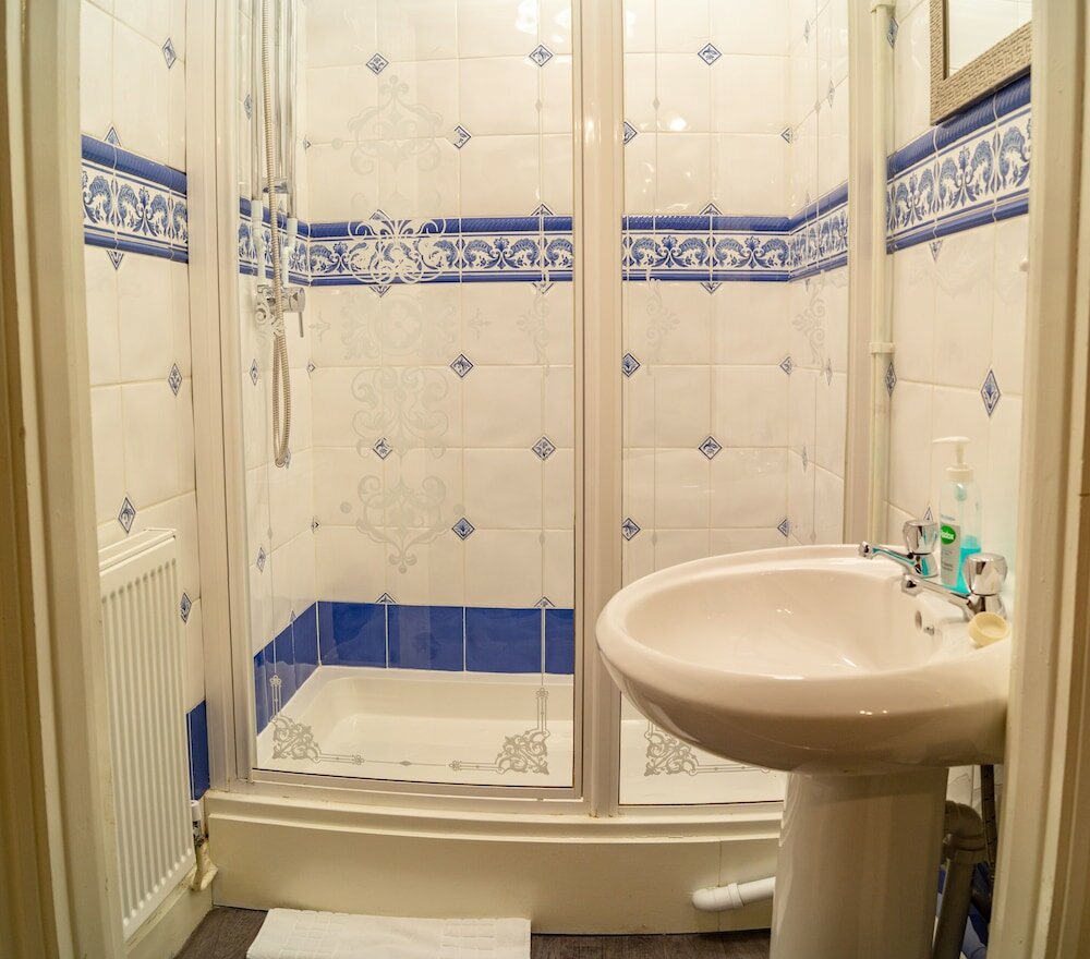 Фото Quayside Hotel & Bar