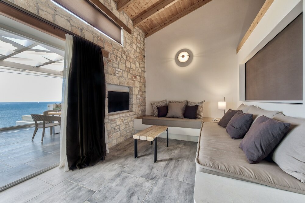 Фото Aliv Stone Suites & SPA