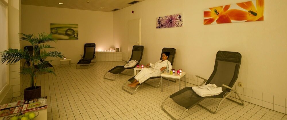 Фото Hotel Ambiente Walldorf