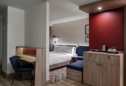 Гостиница Hampton by Hilton Istanbul Merter в Гюнгерене