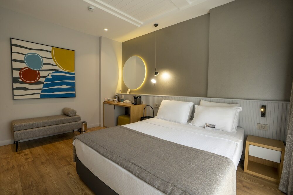 Фото Balèze Boutique Hotel