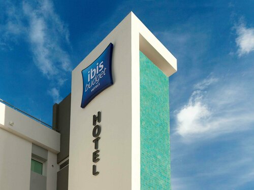 Гостиница Ibis budget Saint-Brieuc Yffiniac в Сен-Бриё