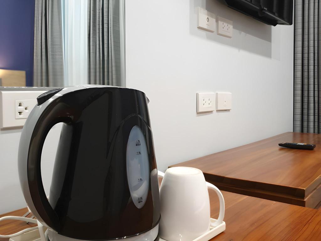 Фото Leez Inn Makati