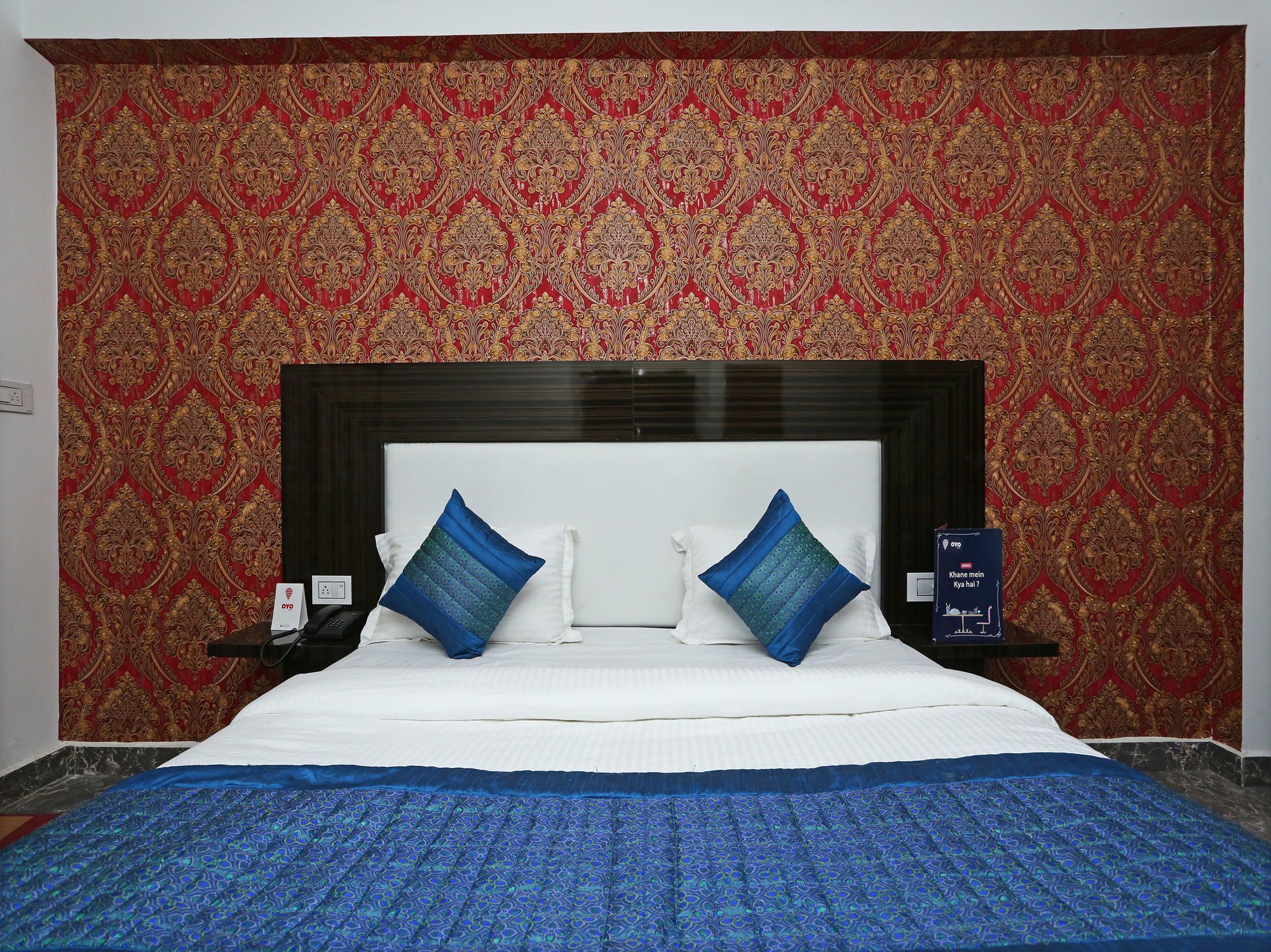 Фото Oyo 11405 Hotel Tej Palace