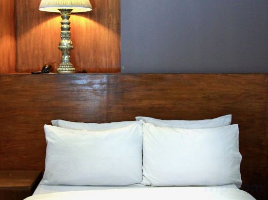 Фото Hotel Durban