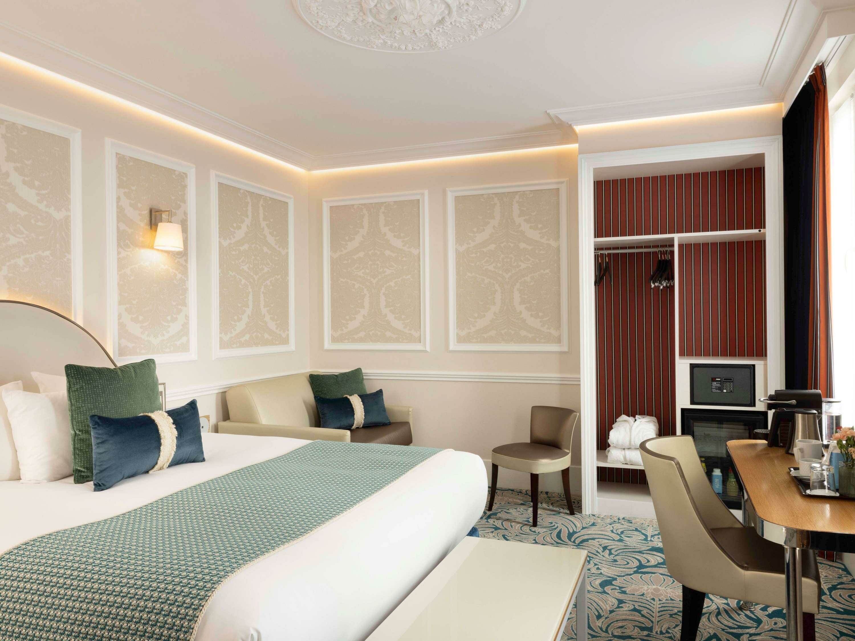 Фото Hotel Mercure Paris La Sorbonne Saint Germain des Pres