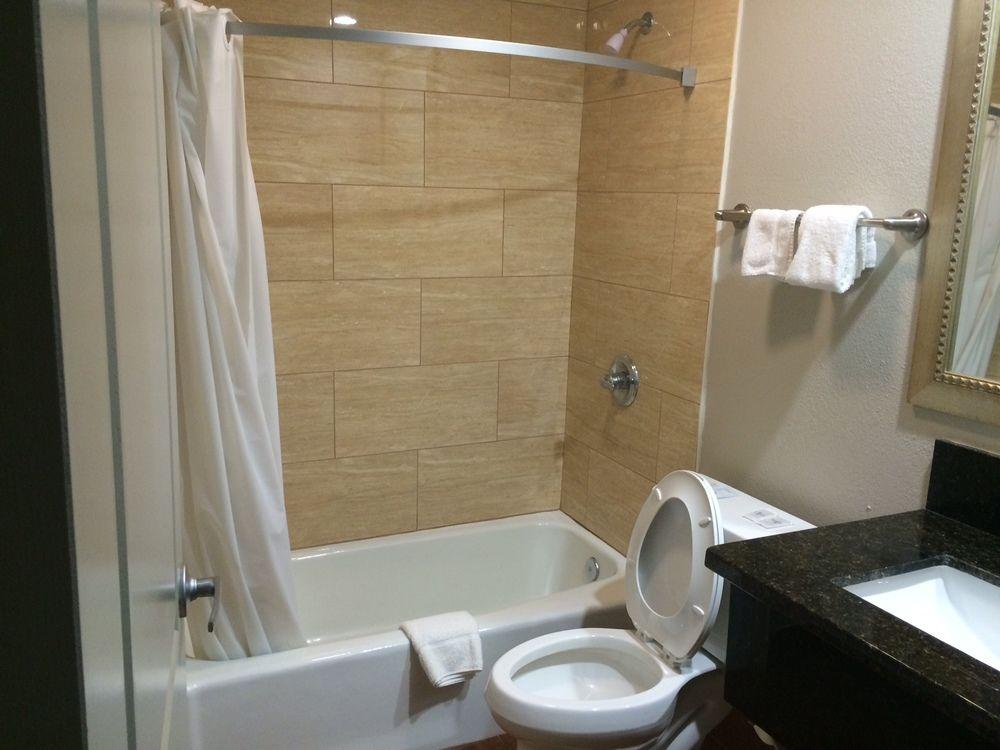 Фото Hyland Inn Long Beach