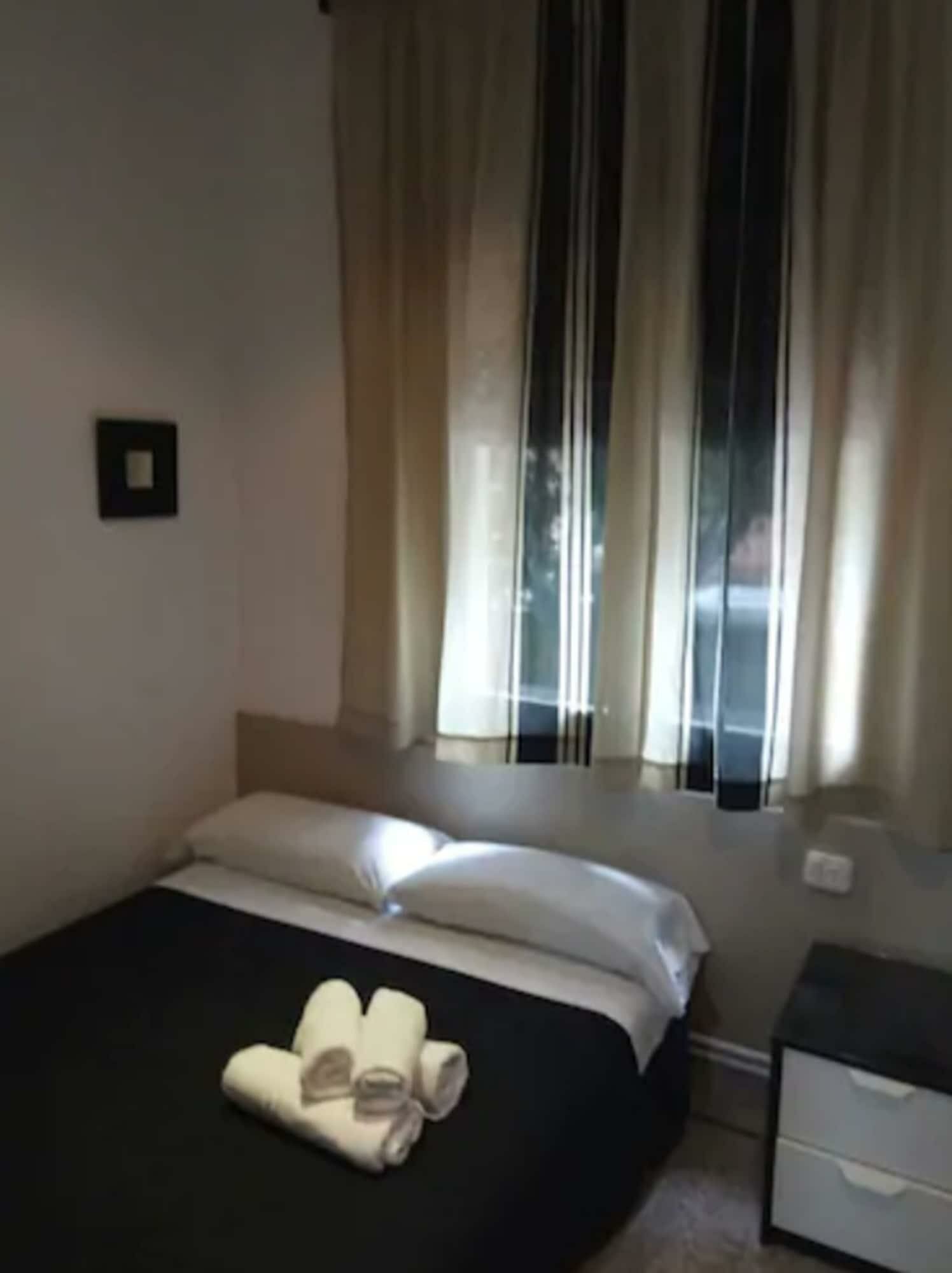 Фото Hostal Ruta de Francia