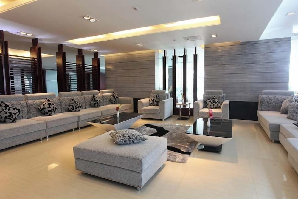 Фото Hotel The Cox Today