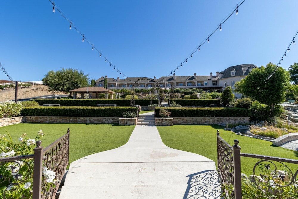 Фото Inn at Churon Winery