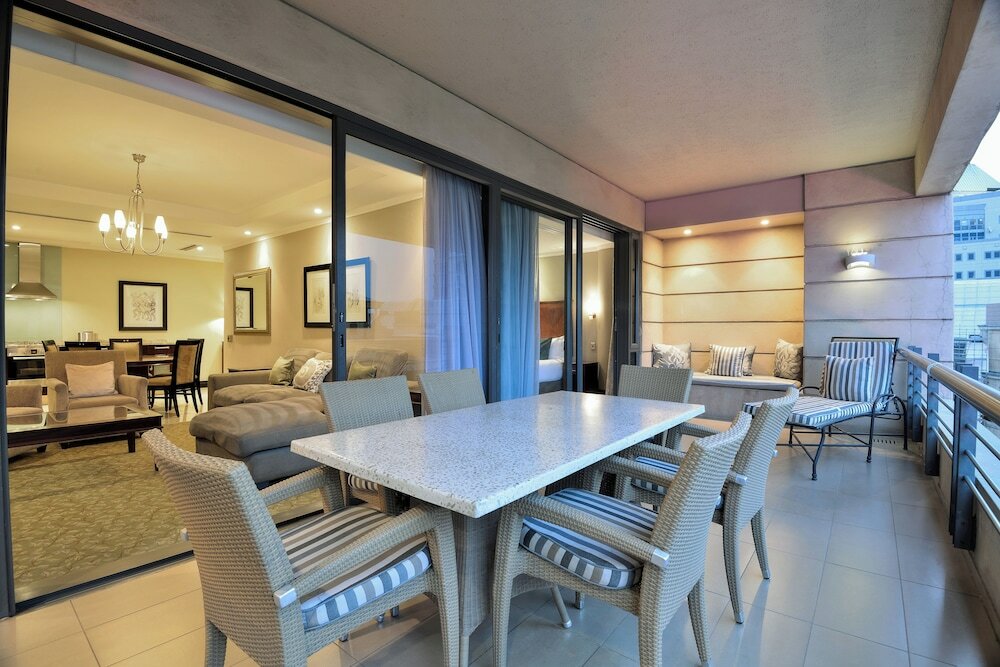 Фото Raphael Penthouse Suites