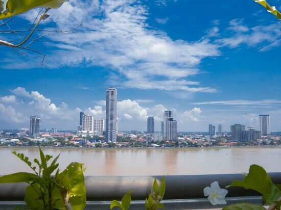 Фото Lcs Hotel & Apartment