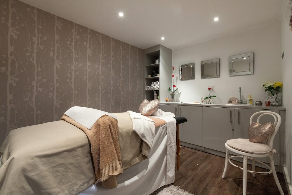 Фото The Rockwell Luxury Suites
