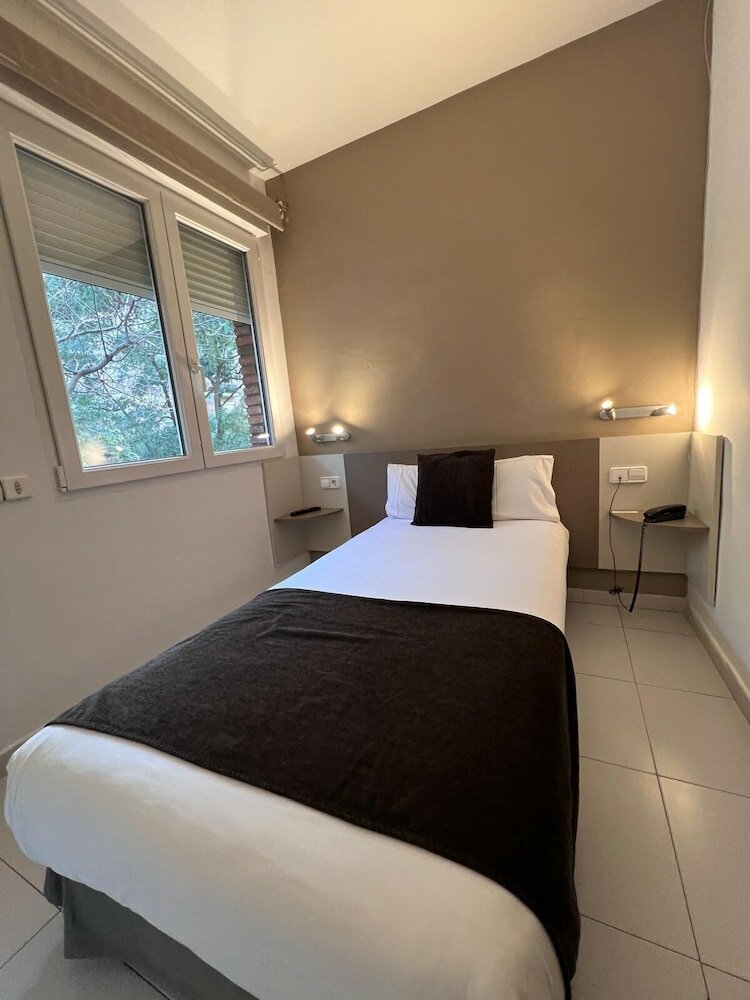 Фото Hotel Travessera