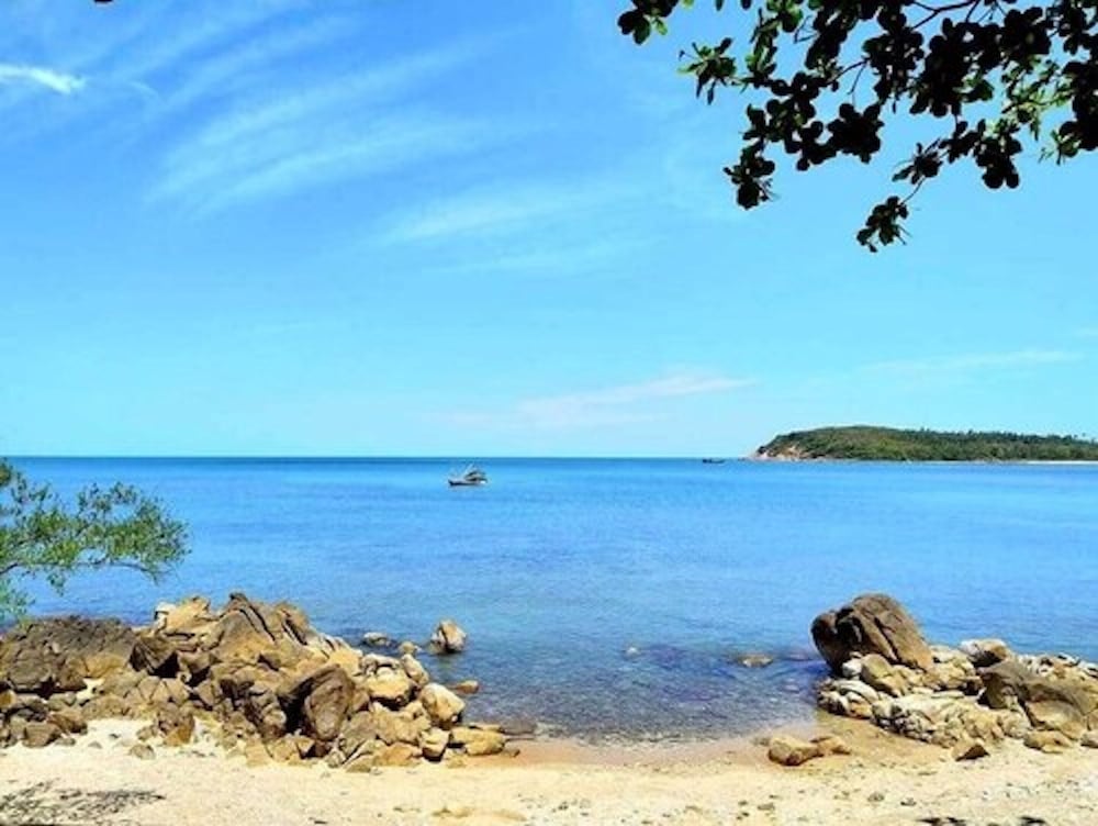 Фото Bhundhari Resort & Villas Samui