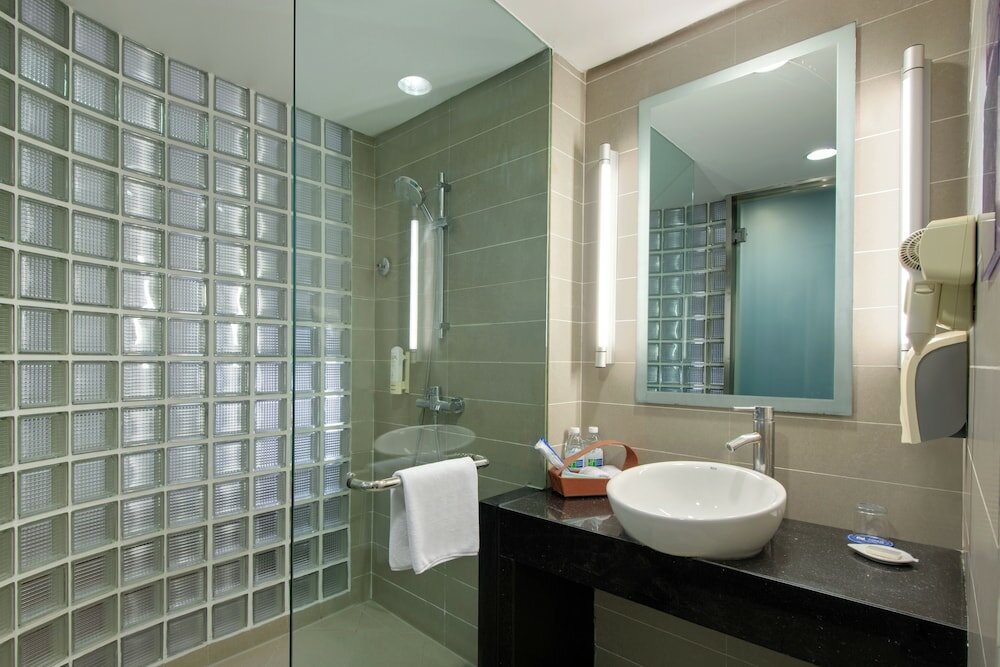 Фото  Holiday Inn Express Chengdu Gulou