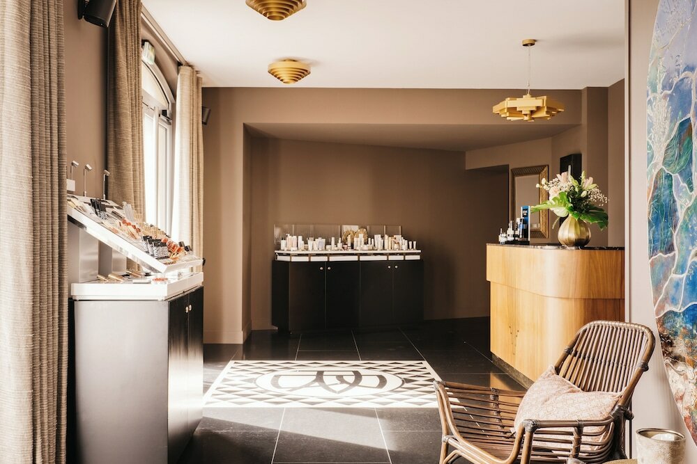 Фото Hôtel Les Roches Blanches