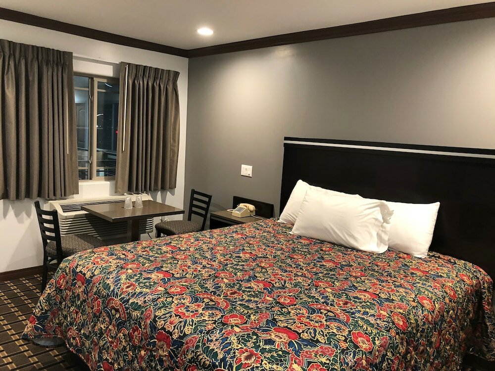 Фото Starlight Inn South El Monte