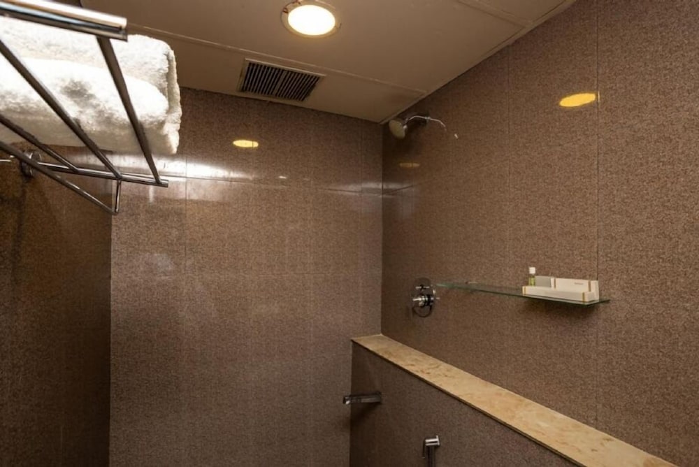 Фото Hotel Excellency
