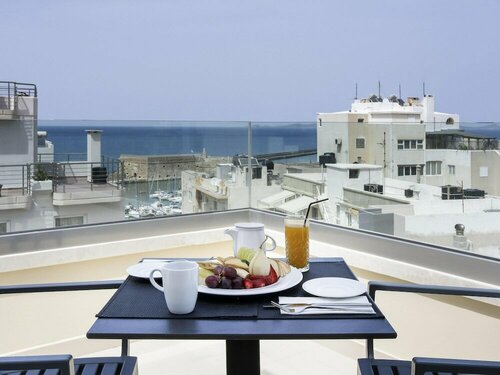 Гостиница Ibis Styles Heraklion Central Hotel в Ираклионе