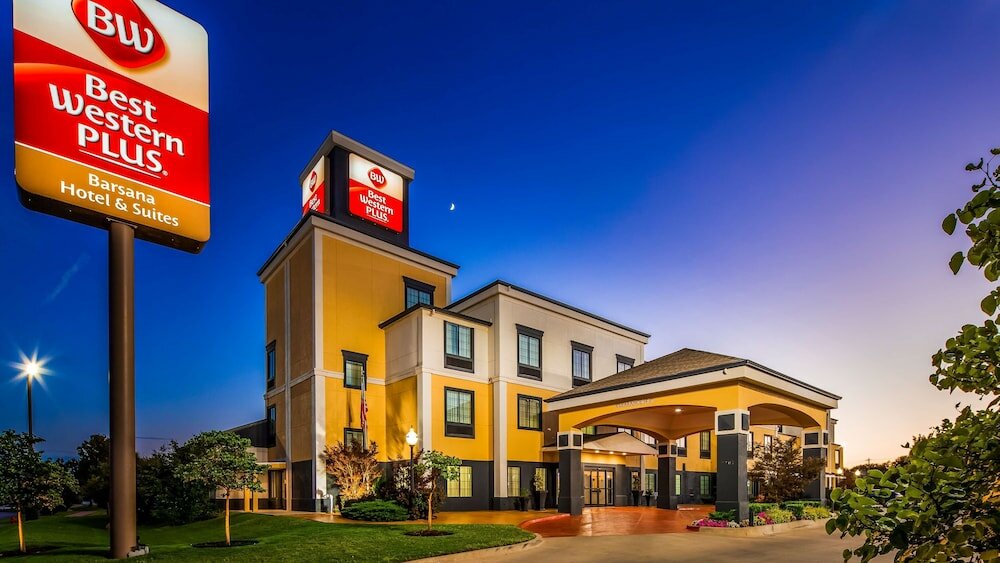 Фото Best Western Plus Barsana Hotel & Suites