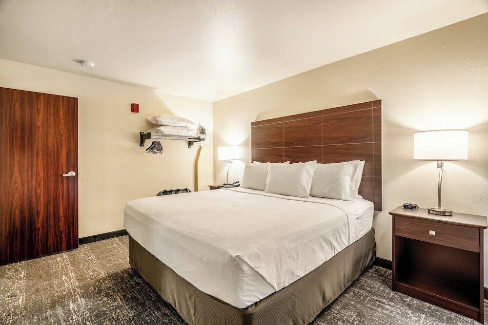 Фото Cobblestone Hotel & Suites - Andrews