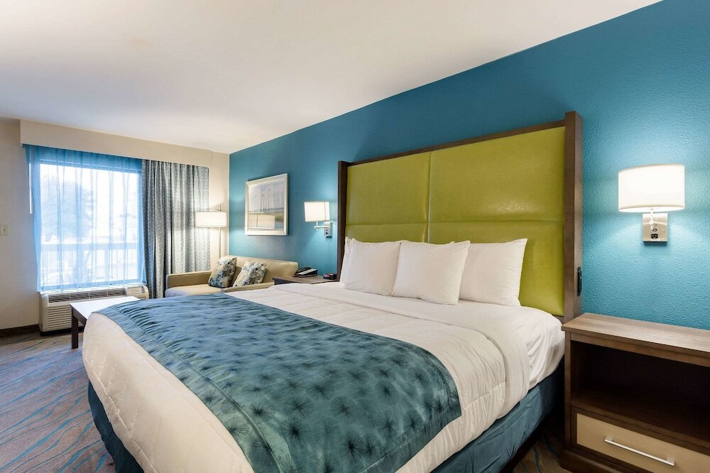 Фото Quality Inn Gulfport I-10