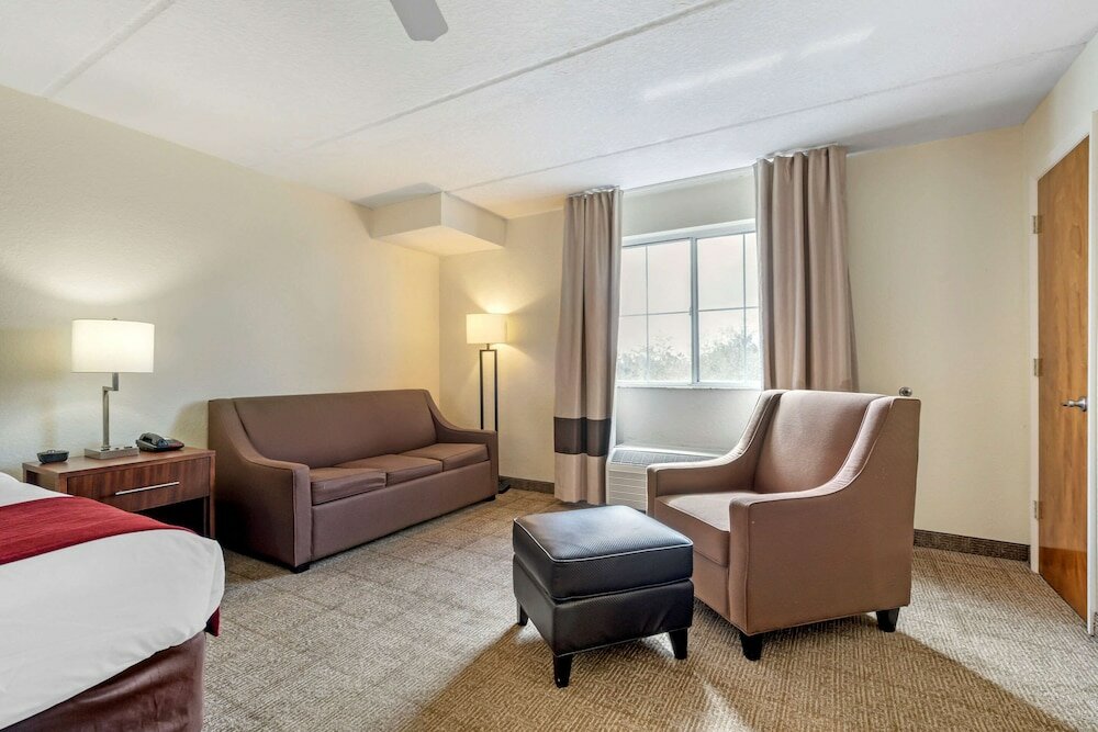 Фото Comfort Inn Kissimmee-Lake Buena Vista South