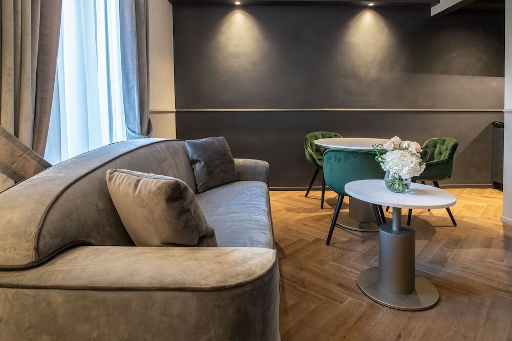 Фото Luxury Apartments Palazzo Nani