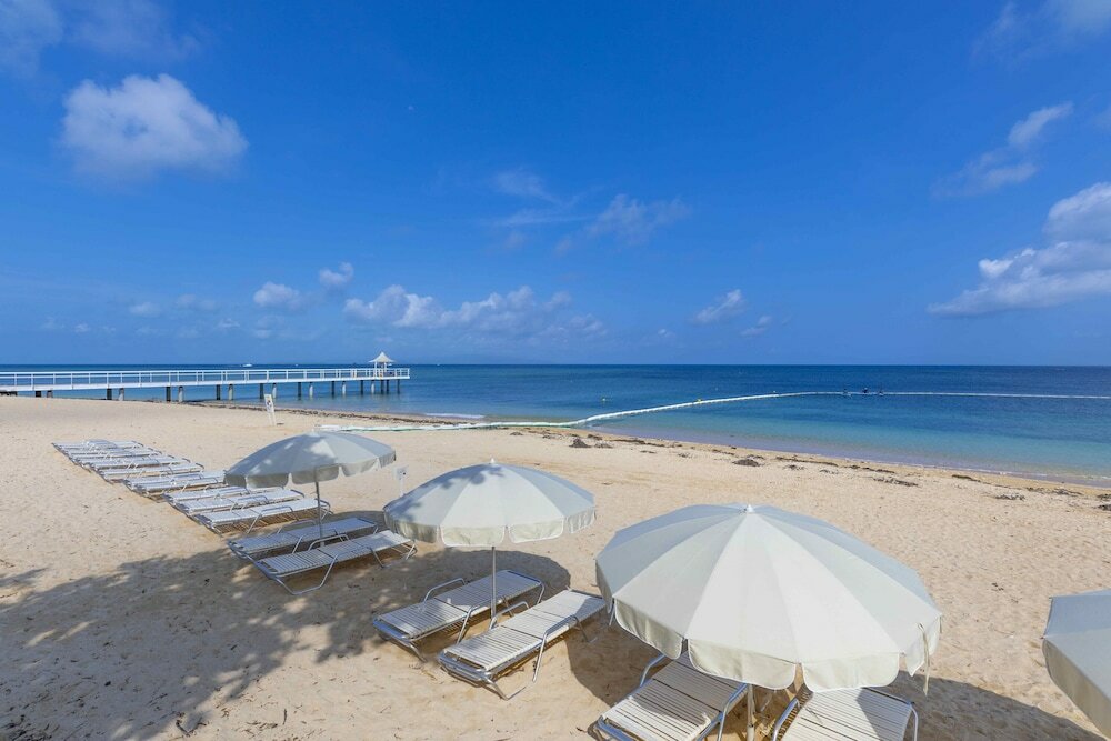 Фото Fusaki Beach Resort Hotel & Villas